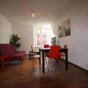Hitrental Oerlikon Apartment